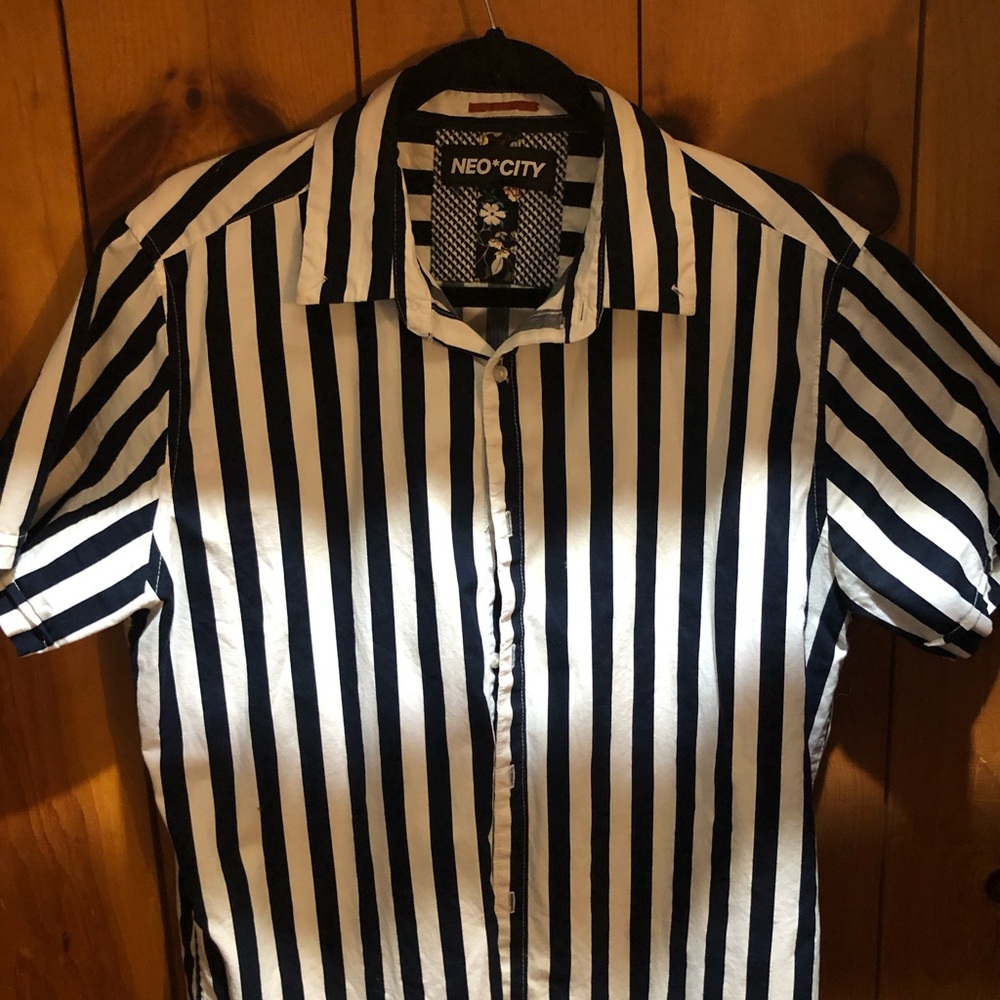 Neo City, stripes collared button down shirt sleeve